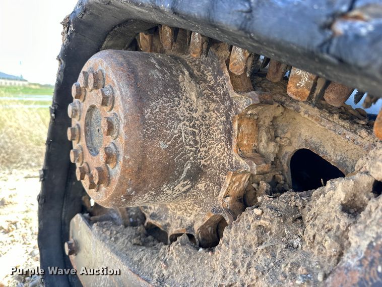 image for item NS9205 2011 Bobcat T180 tracked skid steer loader