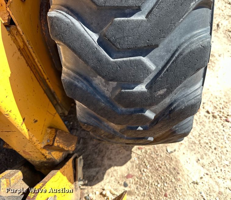 image for item NS9208 1995 Case 1840 skid steer loader