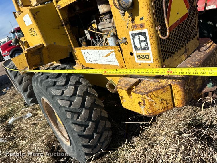 image for item NS9231 1979 Caterpillar 930 wheel loader