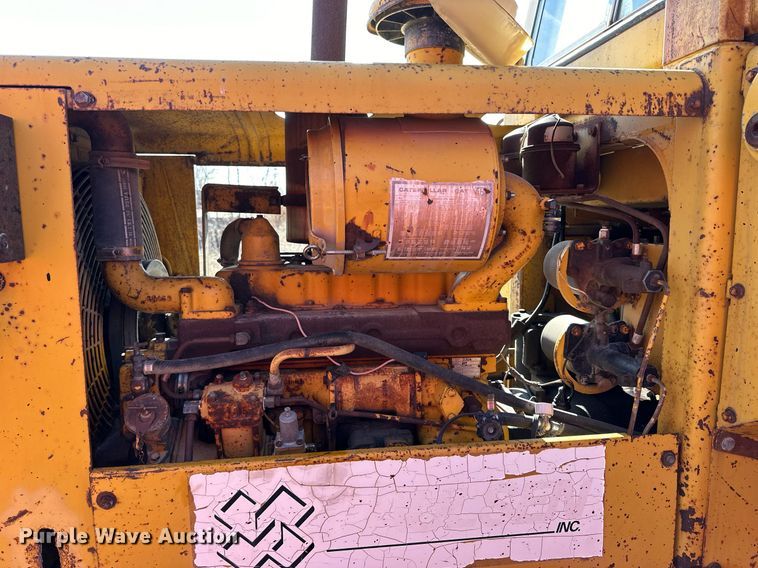 image for item NS9231 1979 Caterpillar 930 wheel loader