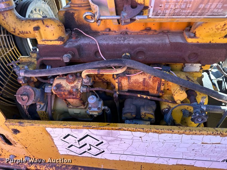 image for item NS9231 1979 Caterpillar 930 wheel loader