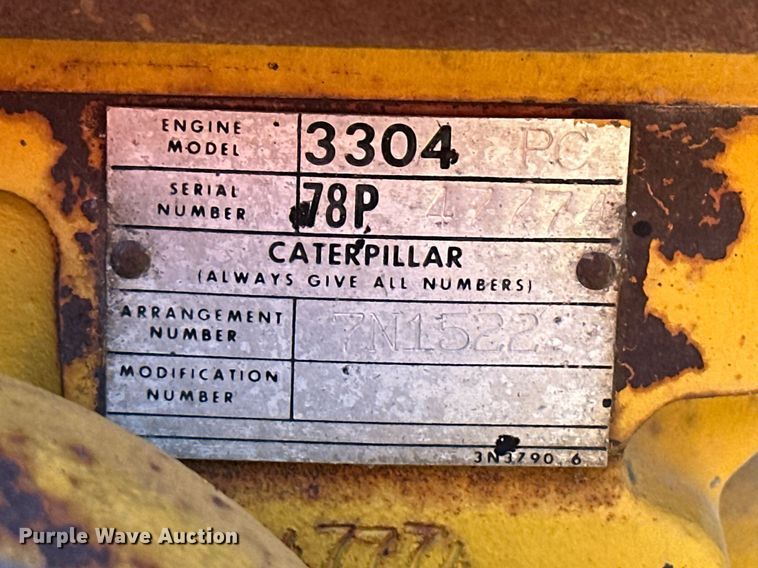 image for item NS9231 1979 Caterpillar 930 wheel loader