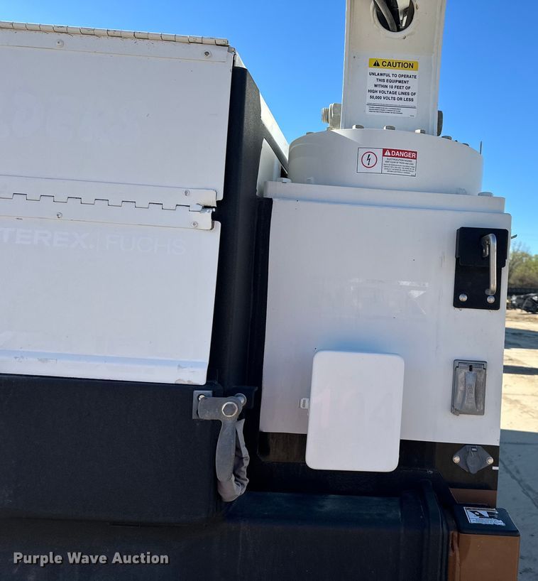 image for item NT9085 2017 Kenworth T370 utility / service truck