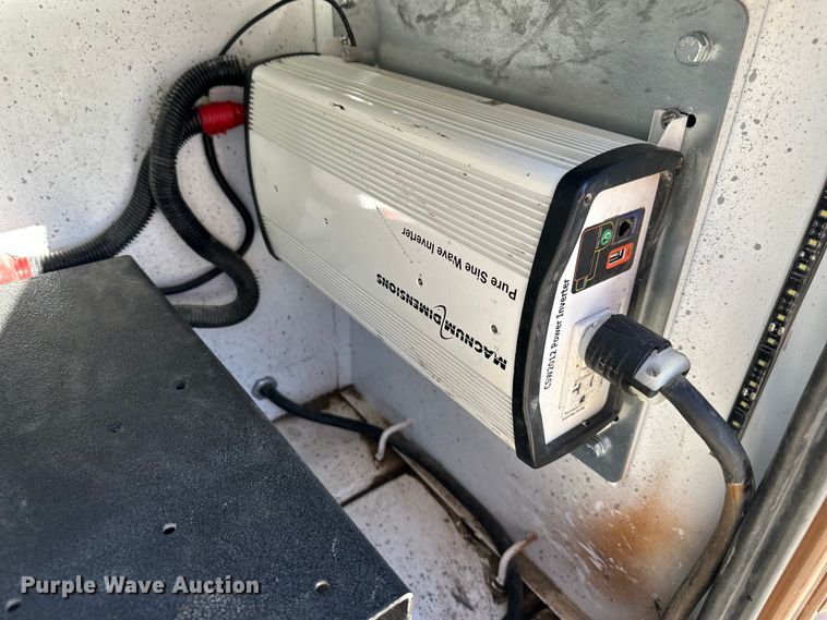 image for item NT9085 2017 Kenworth T370 utility / service truck