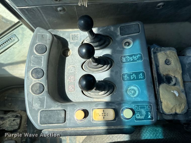 image for item NT9093 2014 Caterpillar 950K wheel loader