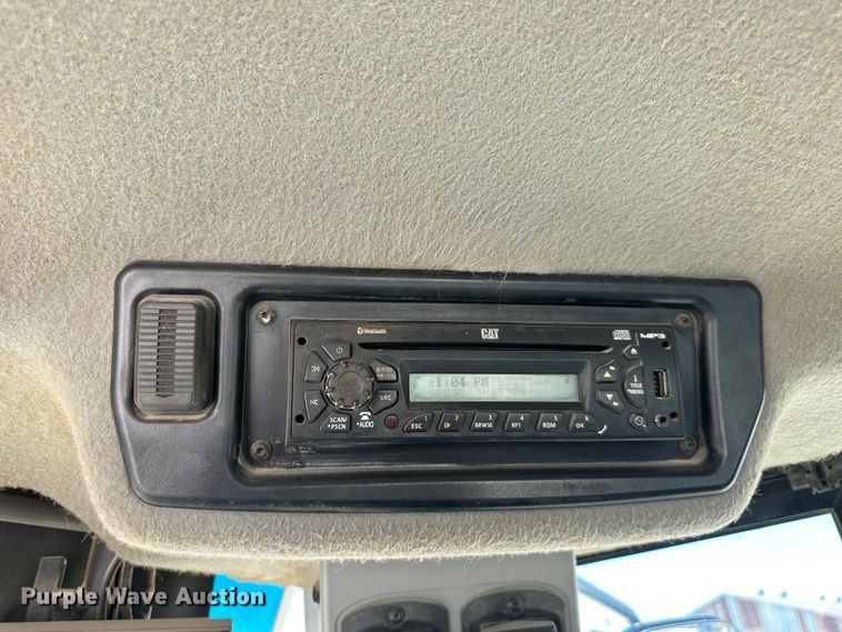 image for item NT9093 2014 Caterpillar 950K wheel loader