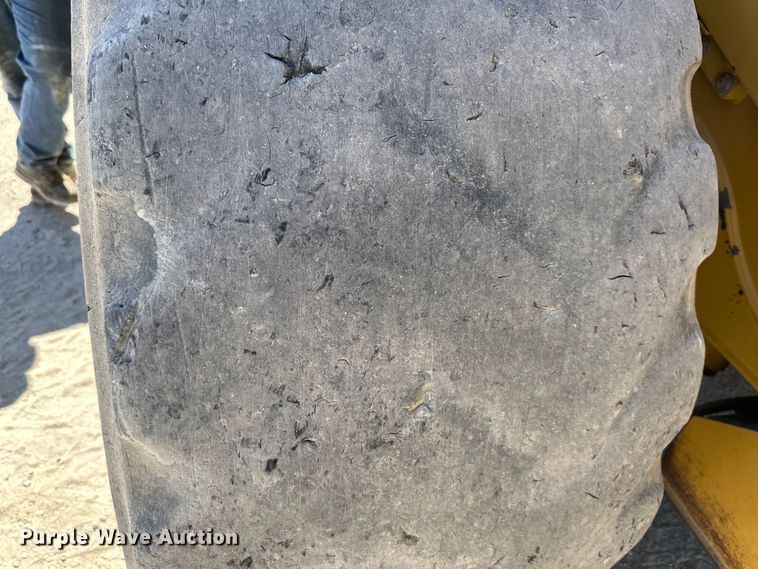 image for item NT9093 2014 Caterpillar 950K wheel loader