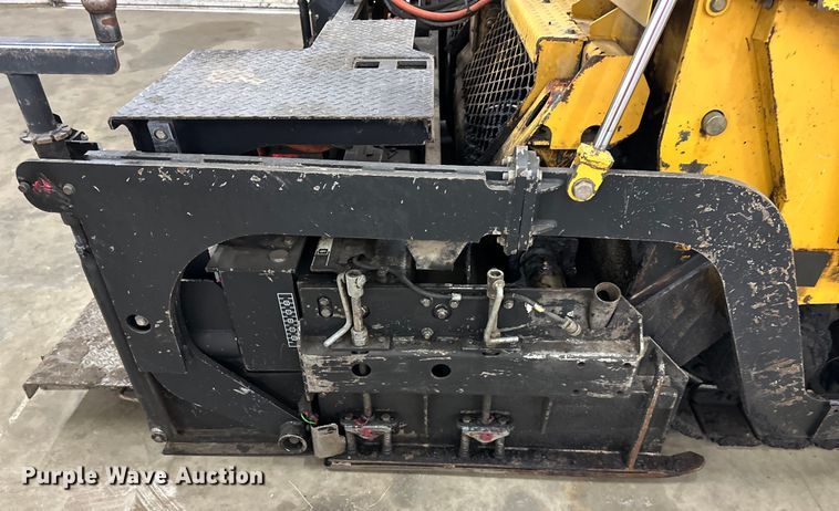 image for item NT9160 2016 Weiler P385A paver