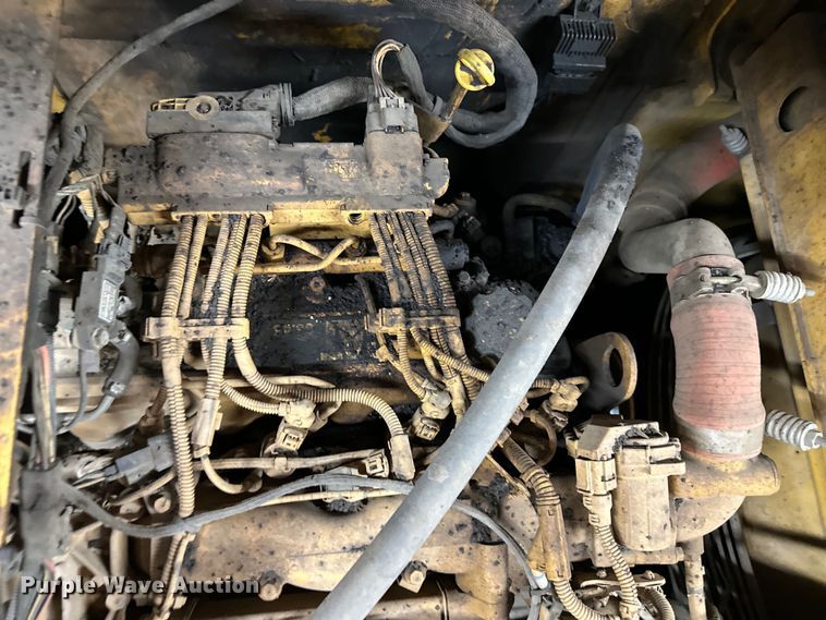 image for item NT9160 2016 Weiler P385A paver