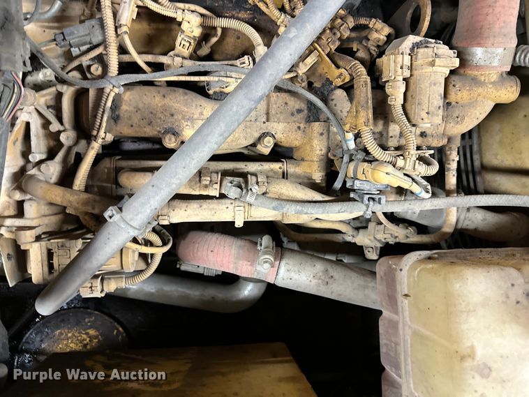 image for item NT9160 2016 Weiler P385A paver