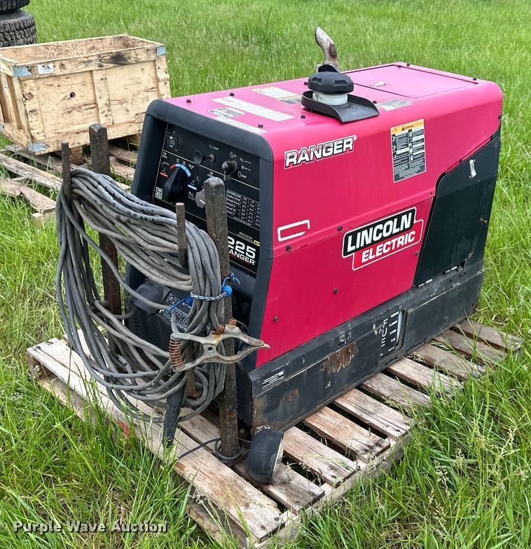 image for item NT9185 Lincoln Electric 225 Ranger  welder