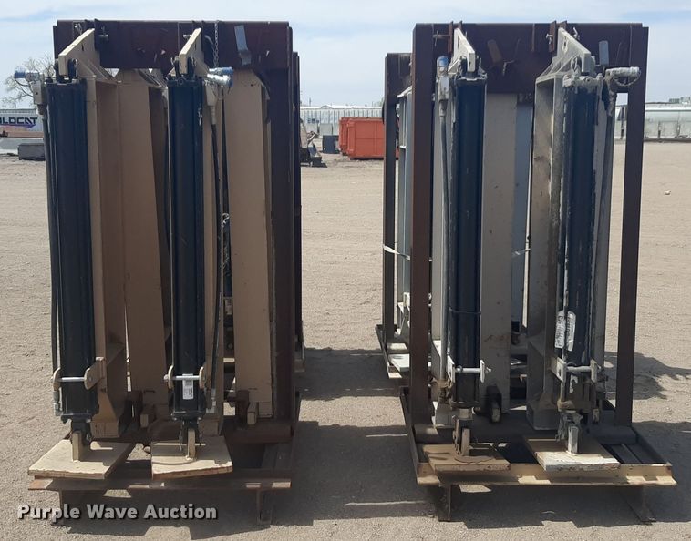 image for item NV9042 (4) shipping container hydraulic lifts