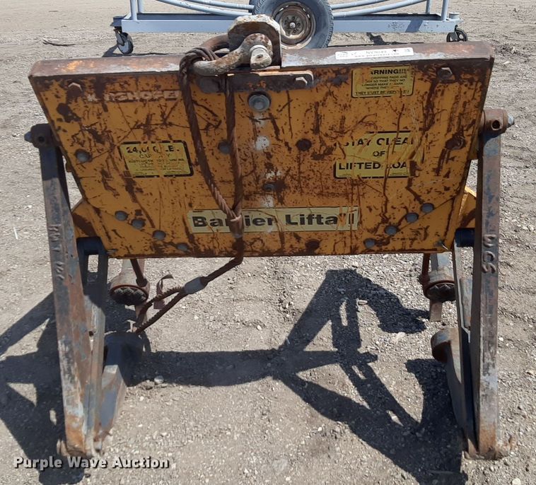 image for item NV9049 Barrier Liftall  concrete form lift