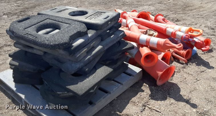 image for item NV9050 Road safety equipment 