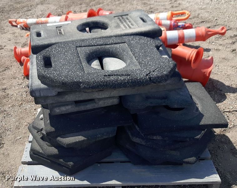 image for item NV9050 Road safety equipment 