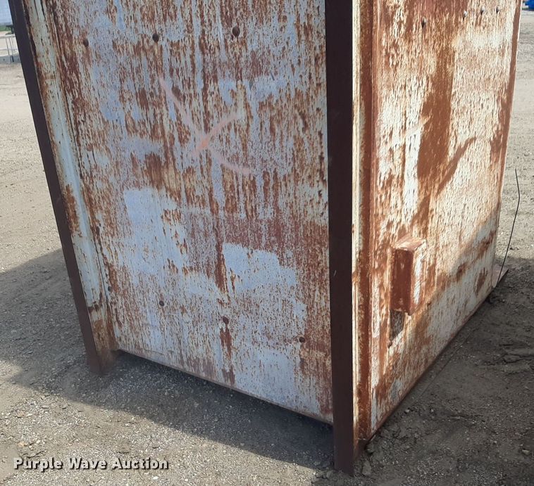 image for item NV9057 (2) explosive odnance containers