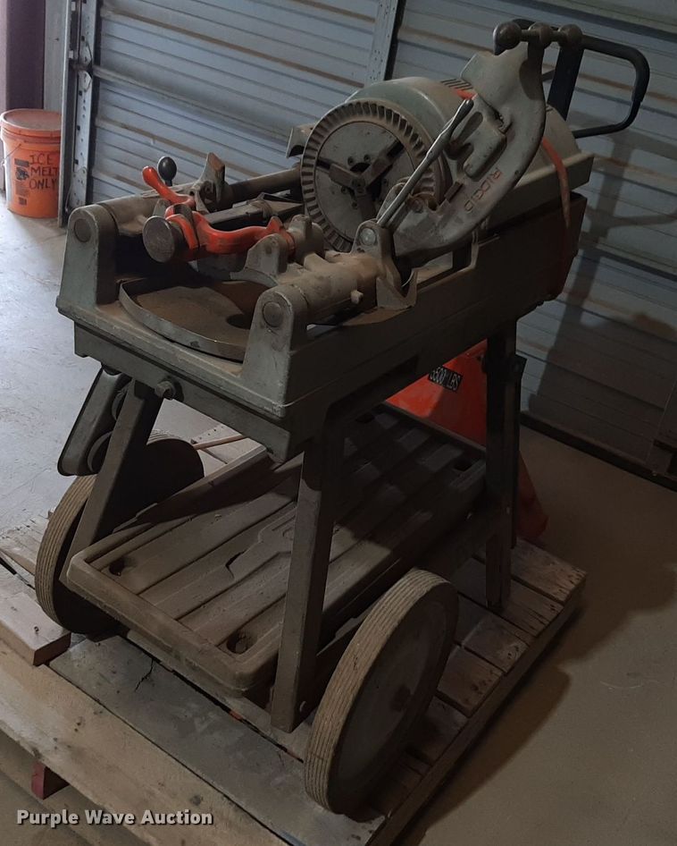 image for item NV9064 Rigid 535 pipe threader