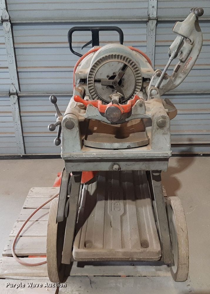 image for item NV9064 Rigid 535 pipe threader