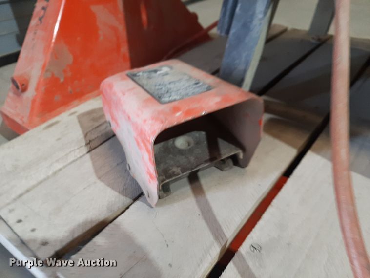 image for item NV9064 Rigid 535 pipe threader