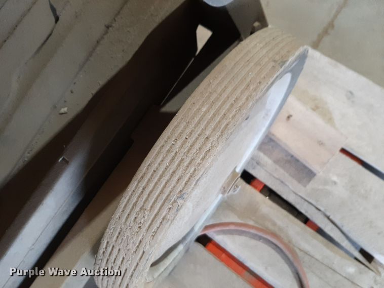 image for item NV9064 Rigid 535 pipe threader