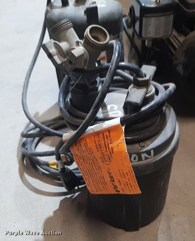 image for item NV9068 (12) pumps 