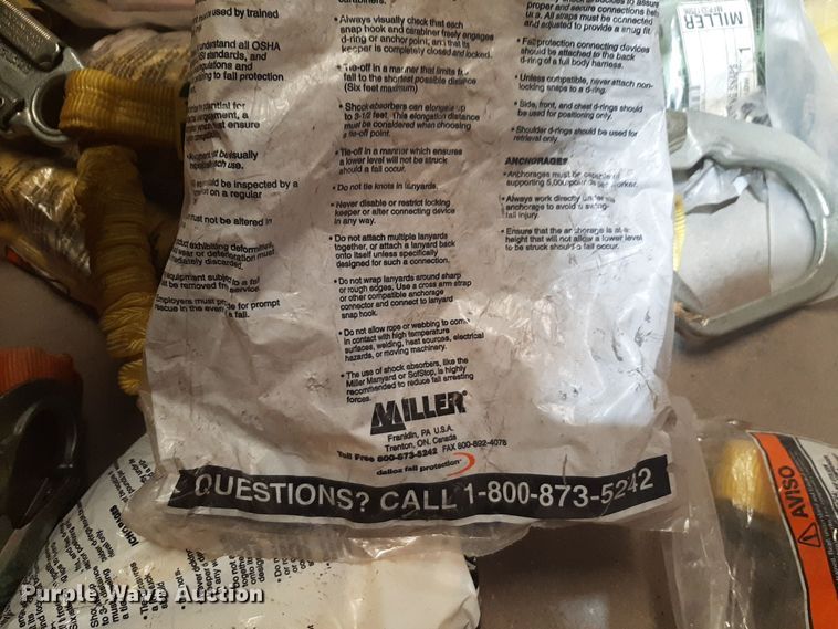 image for item NV9069 Approximately 24 safety harnesses  