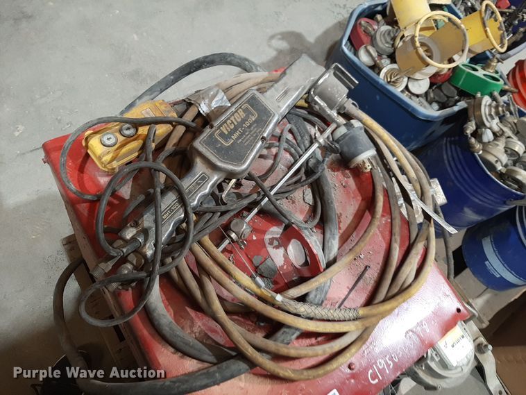 image for item NV9071 Lincoln Idealarc 250 welder