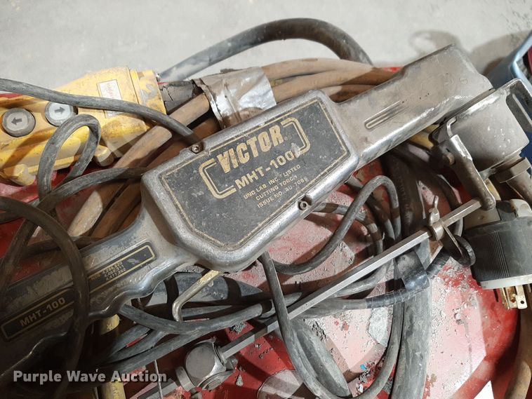 image for item NV9071 Lincoln Idealarc 250 welder