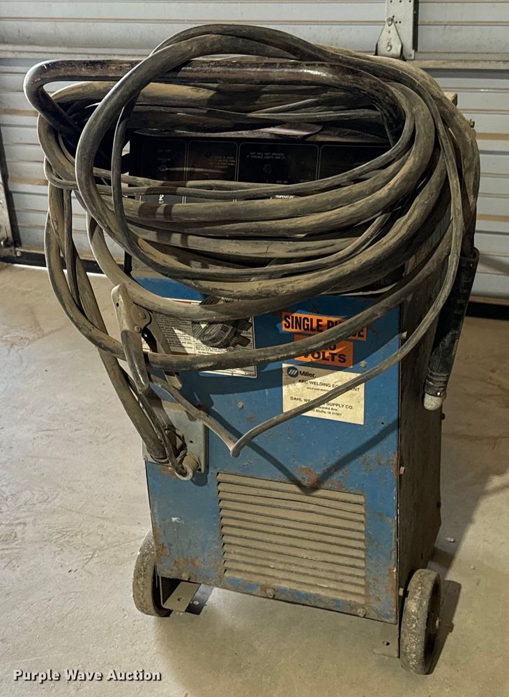 image for item NV9073 Millerm Spectrum 500 plasma cutter