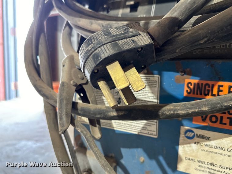 image for item NV9073 Millerm Spectrum 500 plasma cutter