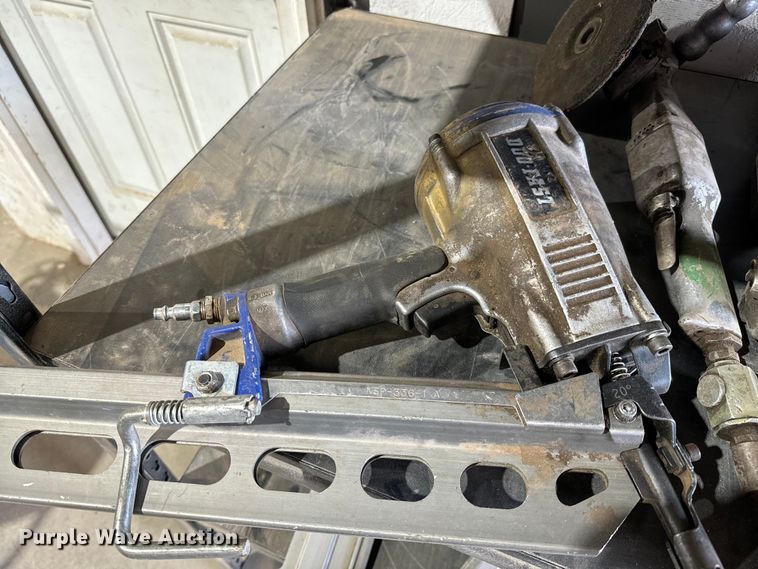 image for item NV9074 Tools