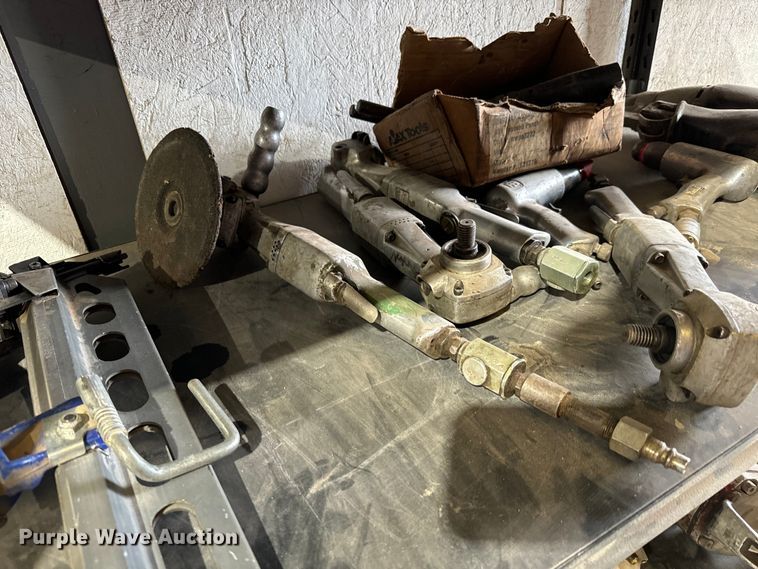 image for item NV9074 Tools