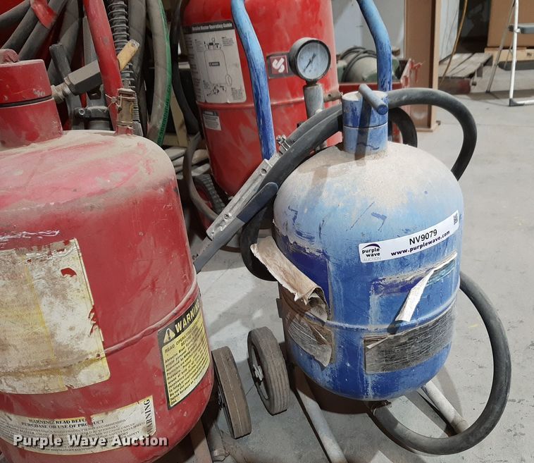 image for item NV9079 (4) media blasters