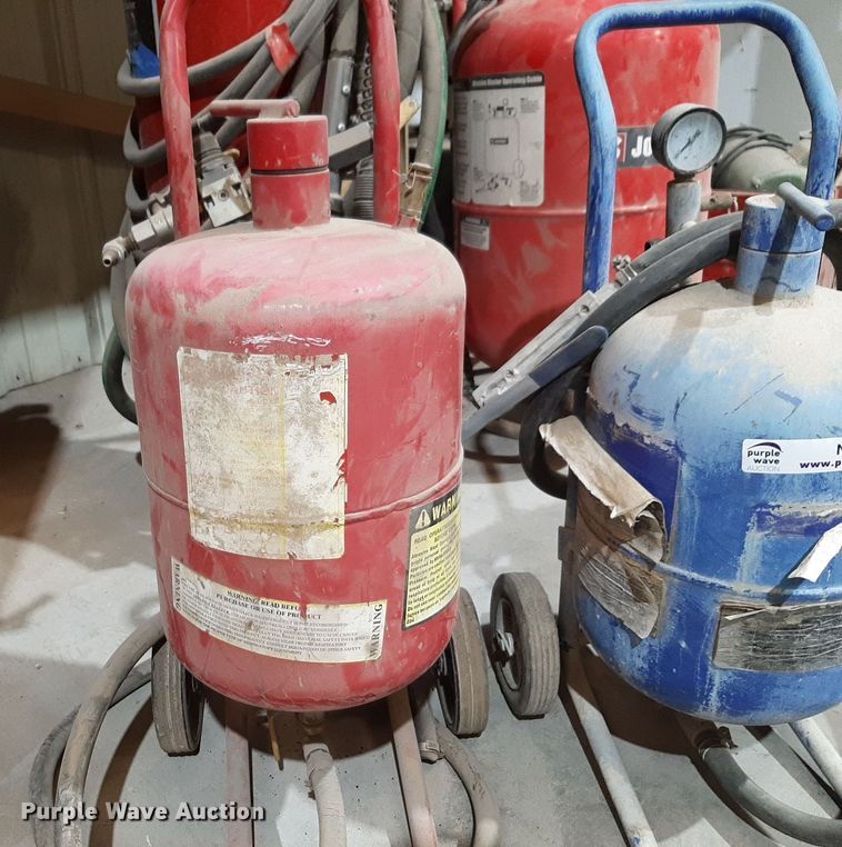 image for item NV9079 (4) media blasters