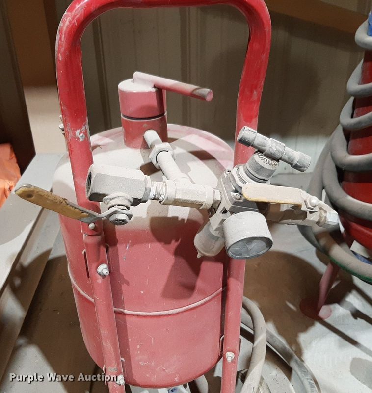 image for item NV9079 (4) media blasters