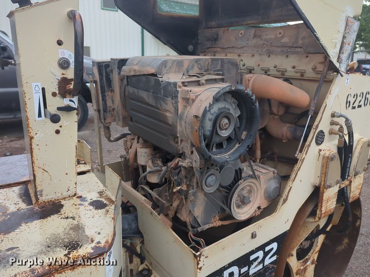 image for item NZ9638 Ingersoll Rand DD-22 double drum vibratory roller