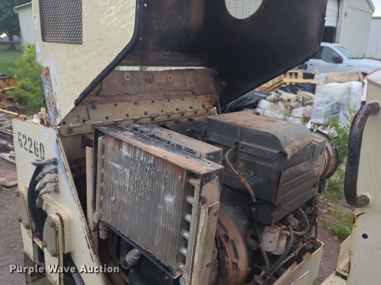 image for item NZ9638 Ingersoll Rand DD-22 double drum vibratory roller