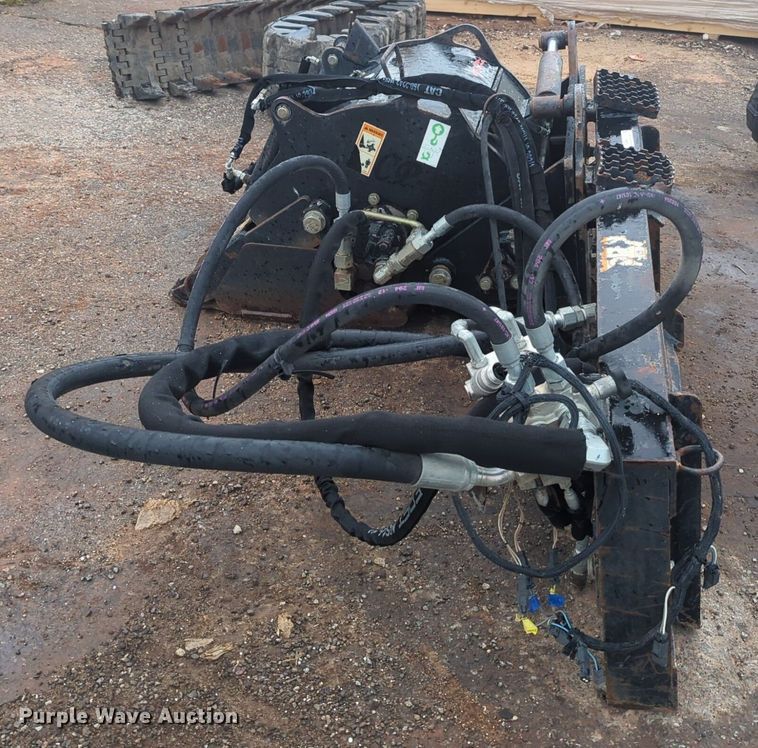 image for item NZ9645 Caterpillar PC6 skid steer milling machine