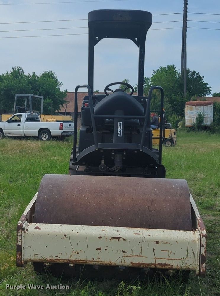 image for item NZ9658 2005 Ingersoll Rand SD45D TF single drum vibratory roller