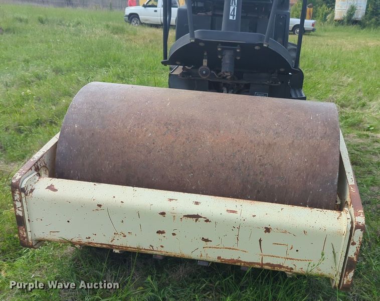 image for item NZ9658 2005 Ingersoll Rand SD45D TF single drum vibratory roller