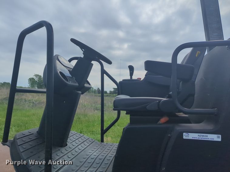 image for item NZ9658 2005 Ingersoll Rand SD45D TF single drum vibratory roller