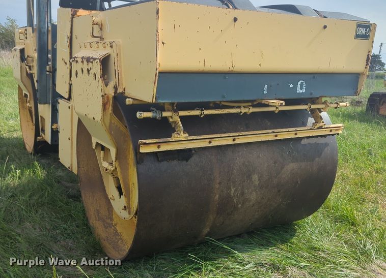 image for item NZ9659 1990 Bomag BW161AD double drum vibratory roller