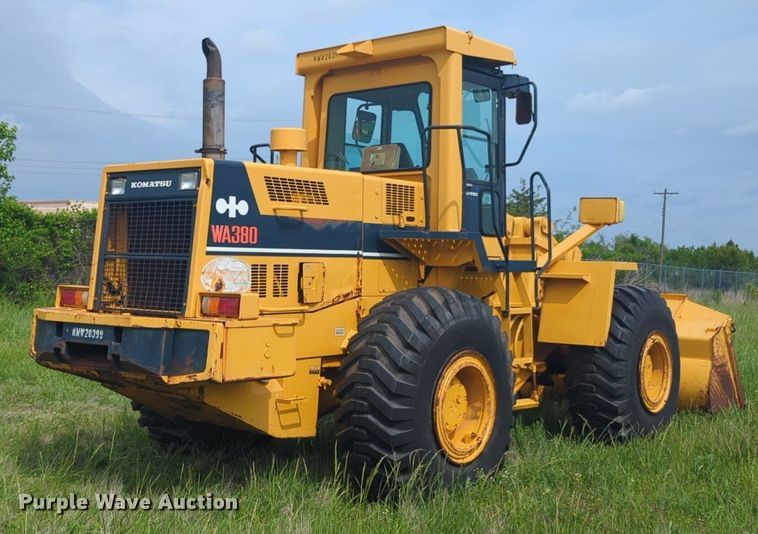 image for item NZ9660 1990 Komatsu WA380-1 wheel loader