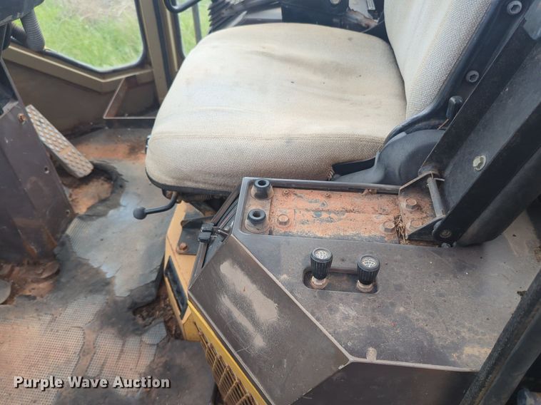 image for item NZ9660 1990 Komatsu WA380-1 wheel loader