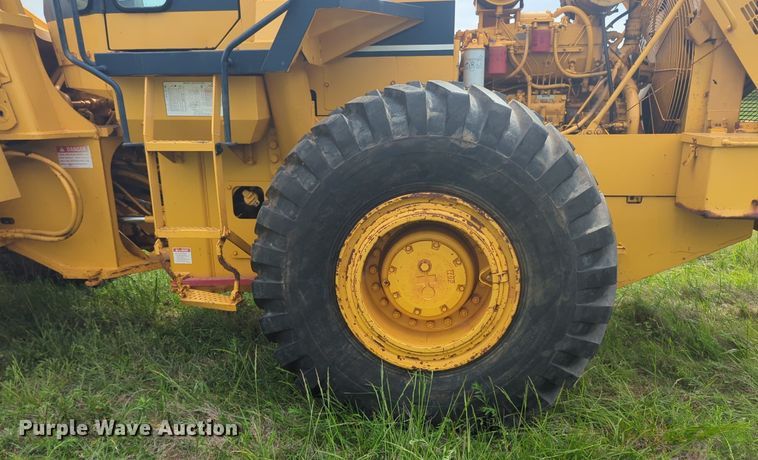image for item NZ9660 1990 Komatsu WA380-1 wheel loader