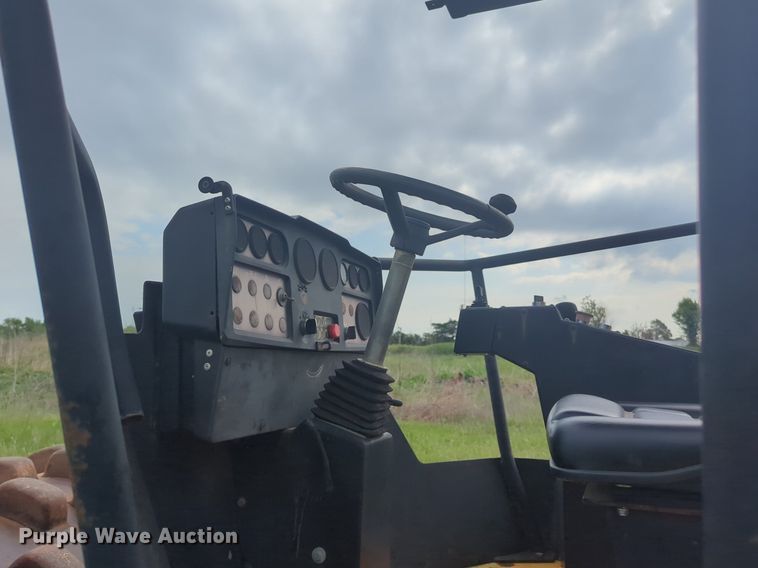 image for item NZ9661 1999 Dynapac CA152PD single drum vibratory roller