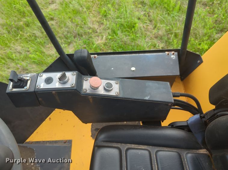 image for item NZ9661 1999 Dynapac CA152PD single drum vibratory roller