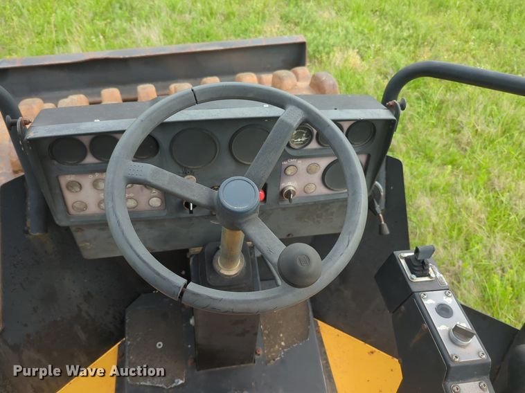 image for item NZ9661 1999 Dynapac CA152PD single drum vibratory roller