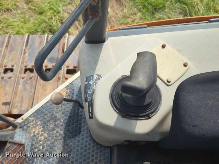 image for item NZ9665 2005 Case 850K Series 2 dozer