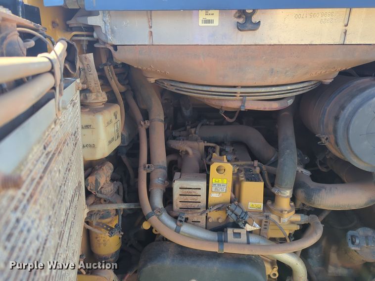 image for item NZ9685 2019 Caterpillar 289D3 skid steer loader